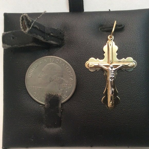 14K Yellow Real Gold  Cross Crucifix Pendant 1.90 grams Jesus 1 3/4 " long - Picture 4 of 8